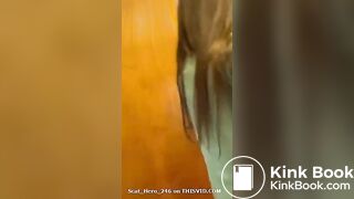 SCAT - Sexy girls Pooping 42