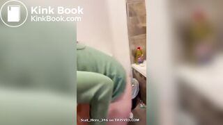 SCAT - Sexy girls Pooping 42