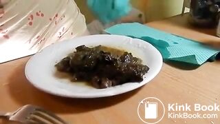 SCAT - Sexy girls Pooping 42