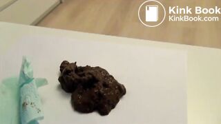 SCAT - Sexy girls Pooping 34