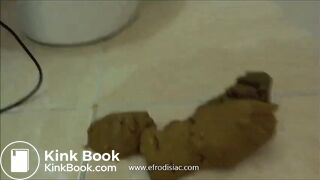 SCAT - Sexy girls Pooping 33