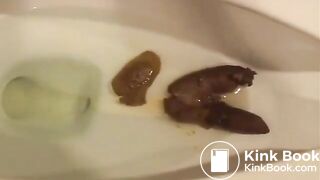 SCAT - Sexy girls Pooping 34