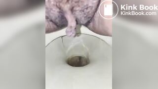 SCAT - Sexy girls Pooping 36