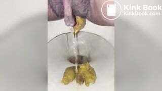 SCAT - Sexy girls Pooping 36
