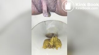 SCAT - Sexy girls Pooping 36