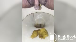 SCAT - Sexy girls Pooping 36