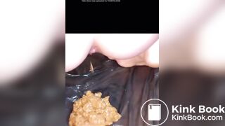 SCAT - Sexy girls Pooping 35