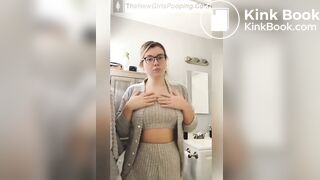 SCAT - Sexy girls Pooping 35