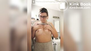 SCAT - Sexy girls Pooping 35