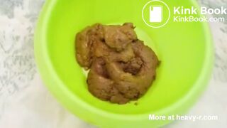 SCAT - Sexy girls Pooping 43