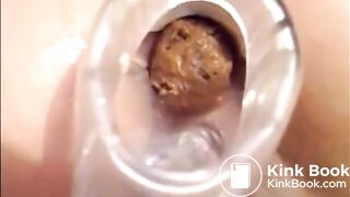 SCAT - Sexy girls Pooping 34
