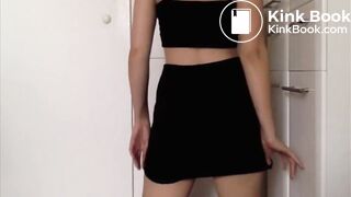 SCAT - Sexy girls Pooping 35