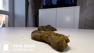 SCAT - Sexy girls Pooping 37