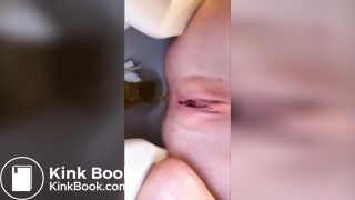 SCAT - Sexy girls Pooping 36