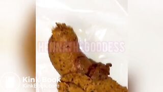 SCAT - Sexy girls Pooping 43