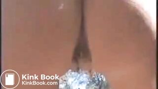 SCAT - Sexy girls Pooping 44