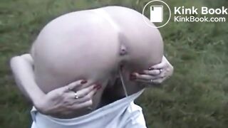 SCAT - Sexy girls Pooping 45