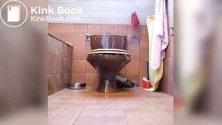 SCAT - Sexy girls Pooping 45