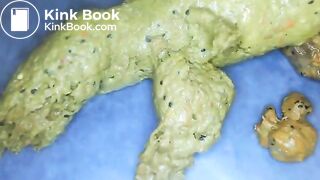 SCAT - Sexy girls Pooping 43