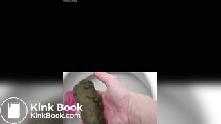 SCAT - Sexy girls Pooping 43