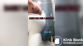 SCAT - Sexy girls Pooping 38