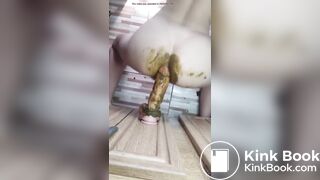 SCAT - girl shit dildo fuck