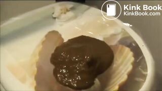 SCAT - Sexy girls Pooping 38