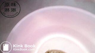 SCAT - Sexy girls Pooping 38