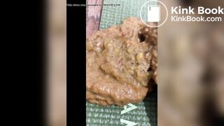 SCAT - Sexy girls Pooping 37