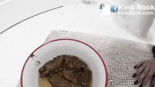 SCAT - Sexy girls Pooping 37