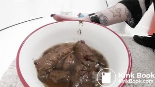 SCAT - Sexy girls Pooping 37
