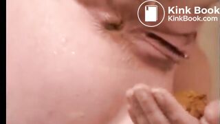 SCAT - Sexy girls Pooping 36