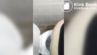 SCAT - Sexy girls Pooping 38