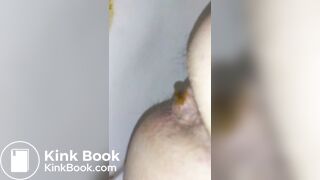 SCAT - Sexy girls Pooping 38