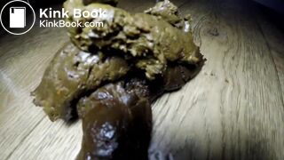 SCAT - Sexy girls Pooping 42