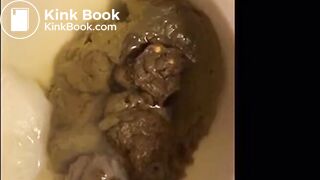 SCAT - Sexy girls Pooping 44