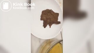 SCAT - Sexy girls Pooping 42