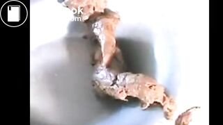 SCAT - Sexy girls Pooping 43