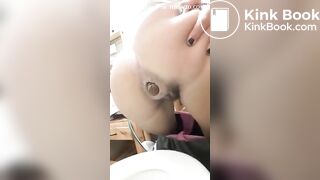 SCAT - Sexy girls Pooping 43