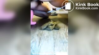 SCAT - Sexy girls Pooping 44