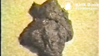 SCAT - Sexy girls Pooping 44