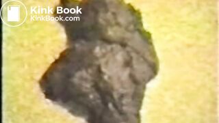 SCAT - Sexy girls Pooping 44