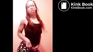 SCAT - Sexy girls Pooping 45