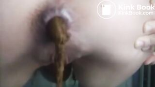 SCAT - Sexy girls Pooping 45