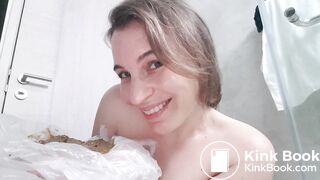 SCAT - Sexy girls Pooping 42