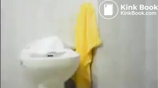 SCAT - Sexy girls Pooping 42