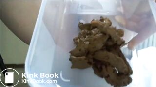 SCAT - Sexy girls Pooping 44