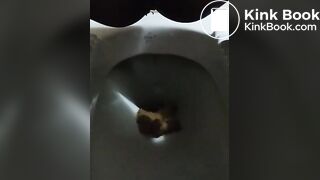 SCAT - Sexy girls Pooping 38