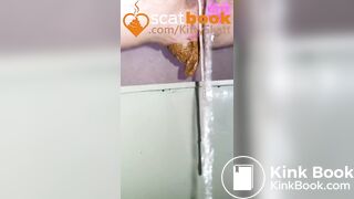 SCAT - Sexy girls Pooping 44
