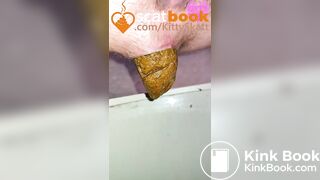 SCAT - Sexy girls Pooping 44